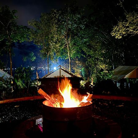 בדוגול Green Lava Lake View Glamping Bedugul מראה חיצוני תמונה