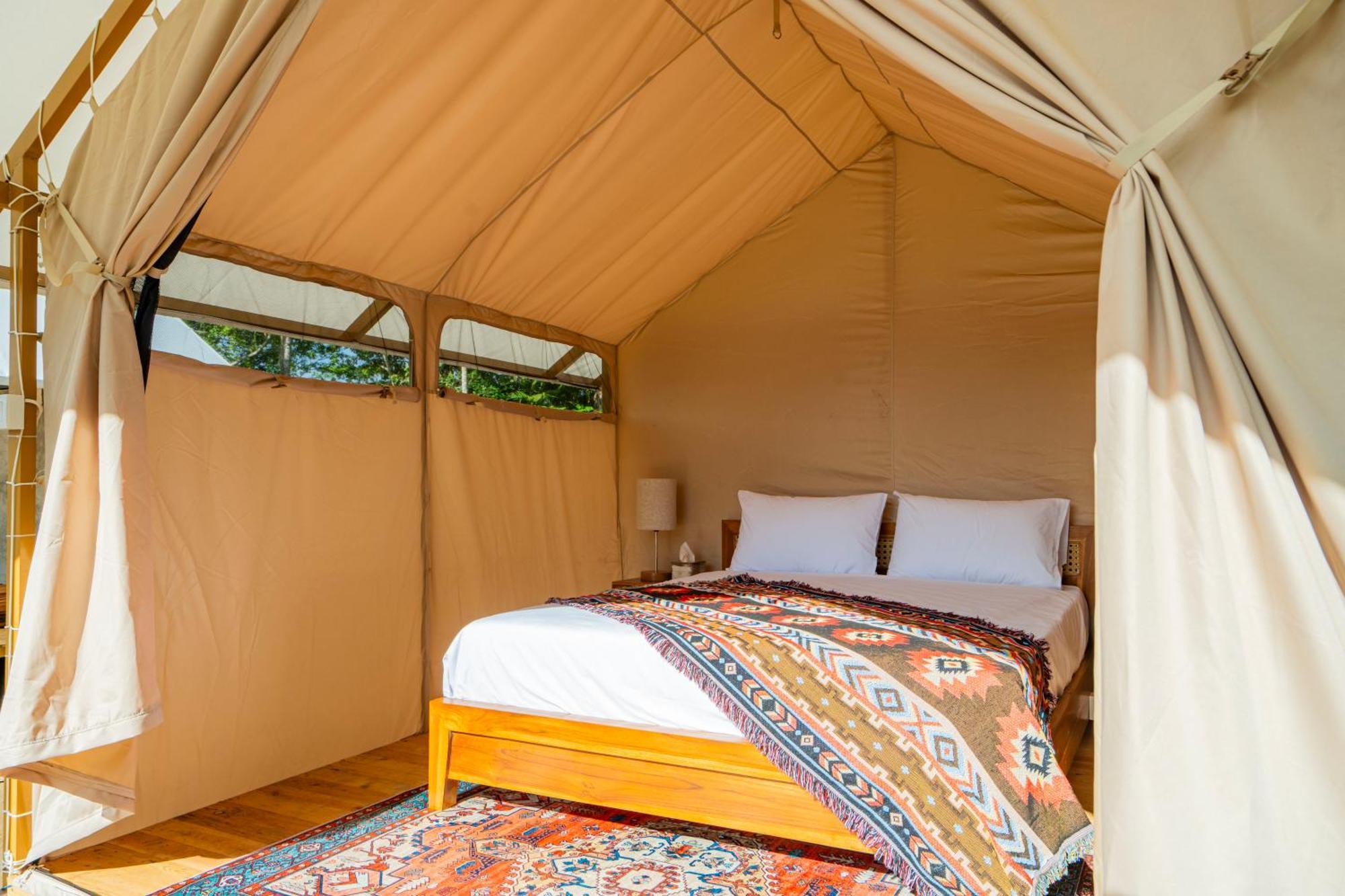 בדוגול Green Lava Lake View Glamping Bedugul מראה חיצוני תמונה